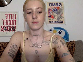 EmmyHot Cam