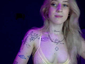 EmmyHot Cam