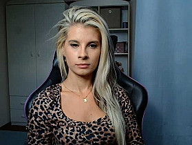 KristineNatural Cam