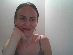 AnnaDear Cam