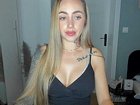 SEXYcoralie Cam
