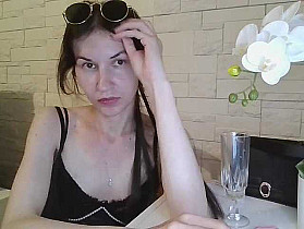 JuliaWetDream Cam