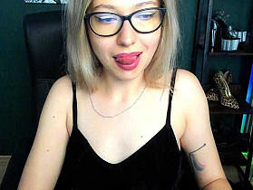 xxHeidiLove Cam