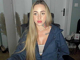 SEXYcoralie Cam