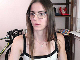 MegiKiss Cam