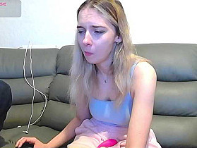 Almondmilka Cam