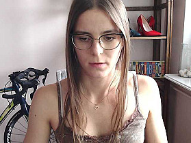 MegiKiss Cam