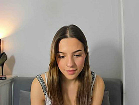 HarperDelicate Cam