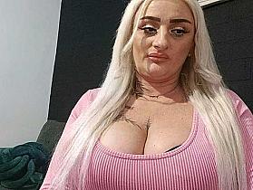 AnastasiaBlond Cam