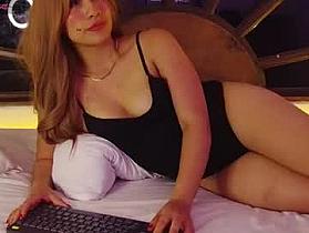 illayna Cam