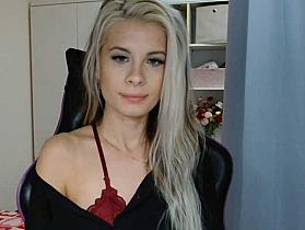 KristineNatural Cam