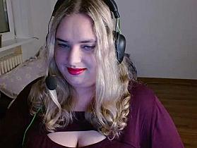 KitsuneAiko Cam
