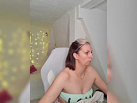 Jasmin-Style Cam