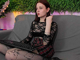 April-Avery Cam