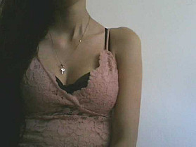 AdelineModel Cam