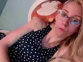 barelylegalblondy Cam