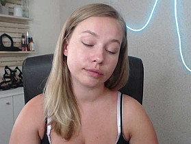 hollyBB Cam