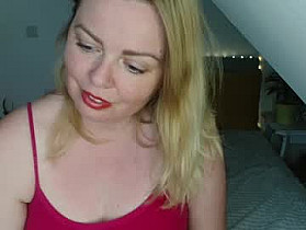 nicolelinharts Cam