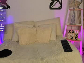 dafne_brown1 Cam