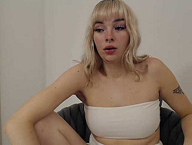 PollyExtasy Cam