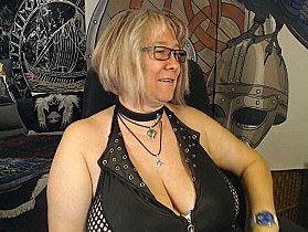 90dTitten Cam