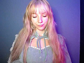 LuciaLovely Cam
