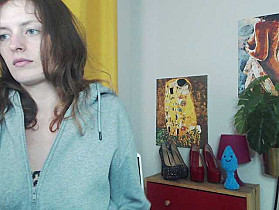 NadineGold Cam