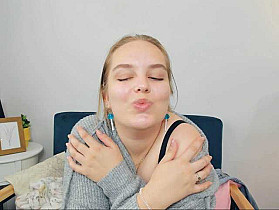 AlicePretty69 Cam
