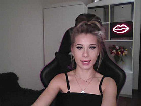 KristineNatural Cam