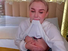 lushcherry Cam