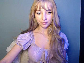 LuciaLovely Cam