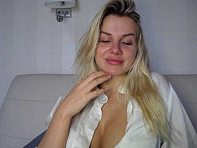 Cornelia22hot Cam