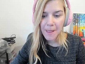 artsyandcraftsy_ Cam