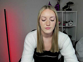 EvelynBlond Cam
