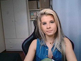 KristineNatural Cam