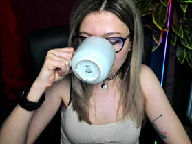 xxHeidiLove Cam