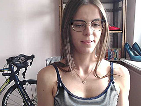 MegiKiss Cam