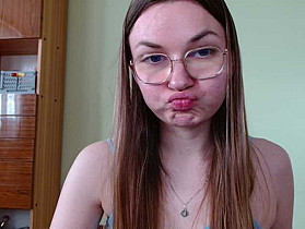 Ellyxcute Cam