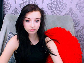 VirginLuna Cam