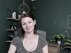 mrsVivian Cam