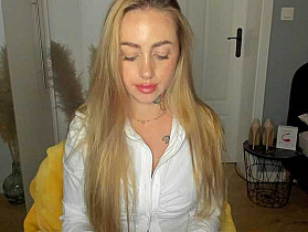 SEXYcoralie Cam