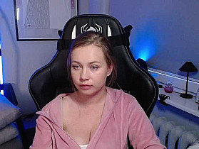 hollyBB Cam
