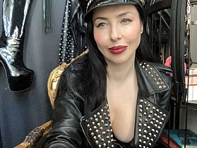 BlackPoisona Cam