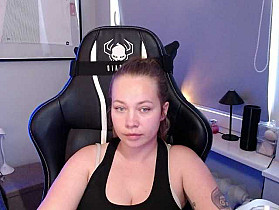 hollyBB Cam