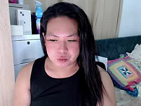 hotasian_mama Cam