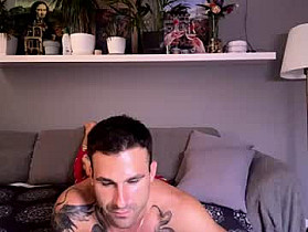 nicohornyboy Cam